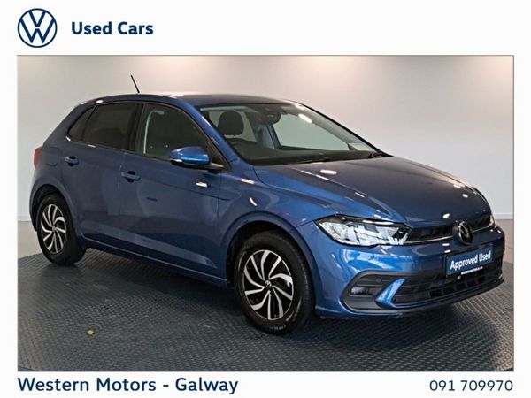 Volkswagen Polo Hatchback, Petrol, 2026, Blue