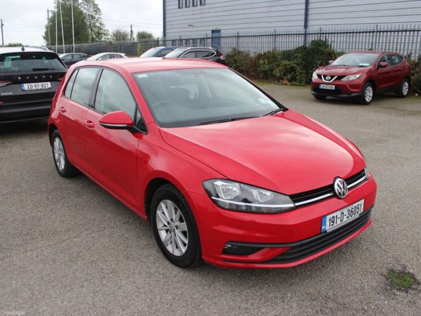 Volkswagen Golf Estate, Diesel, 2019, Red