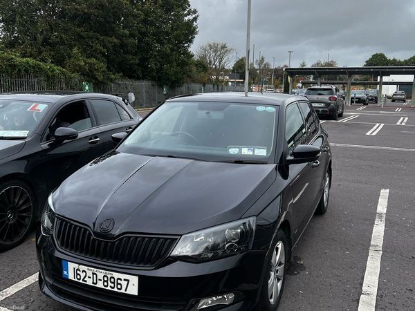 Skoda Fabia Hatchback, Petrol, 2016, Black