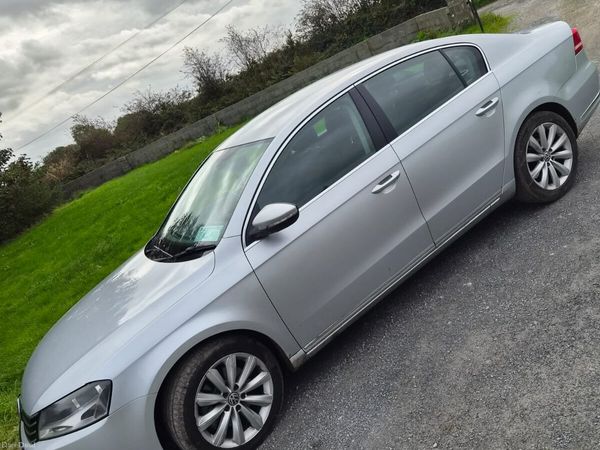 Volkswagen Passat Saloon, Diesel, 2014, Silver