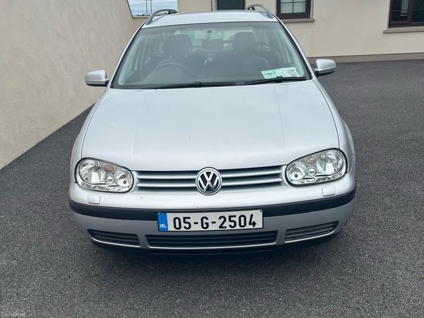 Volkswagen Golf Estate/Jeep, Petrol, 2005, Silver