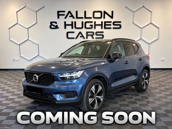Volvo XC40 SUV, Petrol Hybrid, 2021, Blue