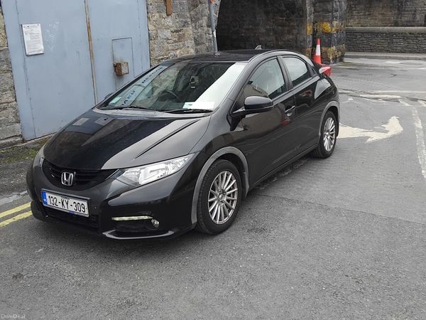 Honda Civic Hatchback, Diesel, 2013, Black