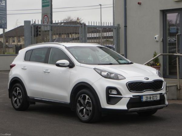 Kia Sportage MPV, Diesel Hybrid, 2021, White