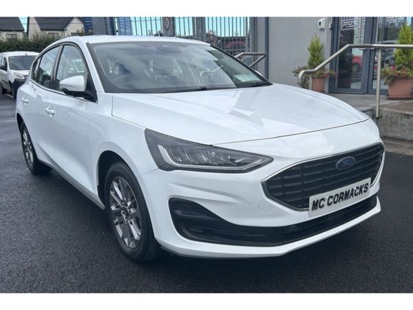 Ford Focus Hatchback, Petrol Hybrid, 2023, White