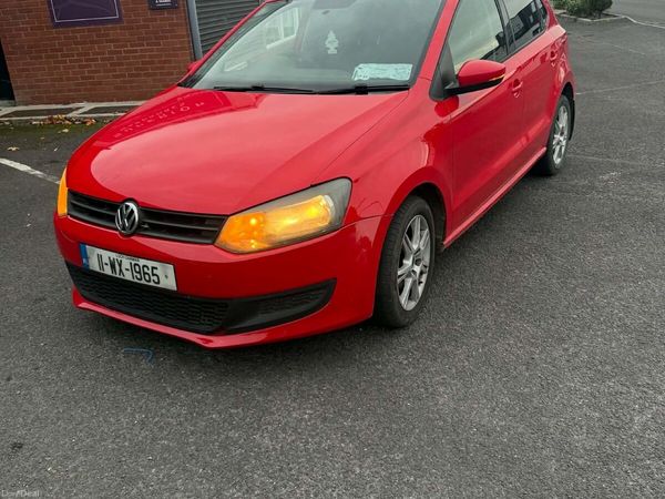 Volkswagen Polo Hatchback, Diesel, 2011, Red