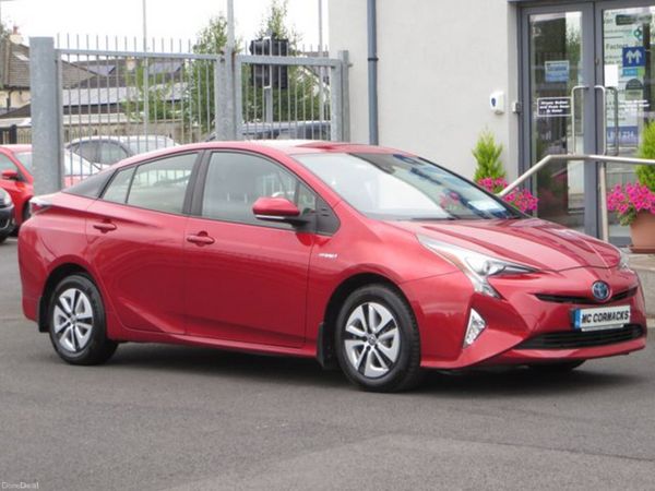 Toyota Prius Hatchback, Petrol Hybrid, 2019, Red