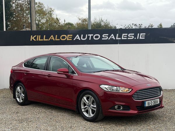 Ford Mondeo Hatchback, Diesel, 2016, Red