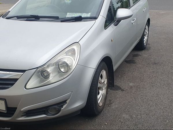 Opel Corsa Hatchback, Diesel, 2010, Silver