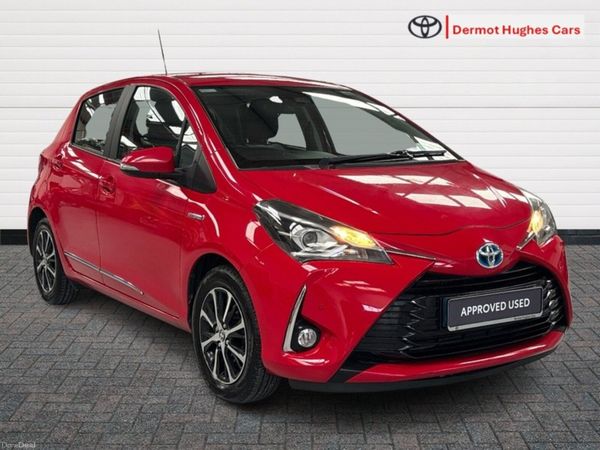 Toyota Yaris Hatchback, Petrol Hybrid, 2018, Red