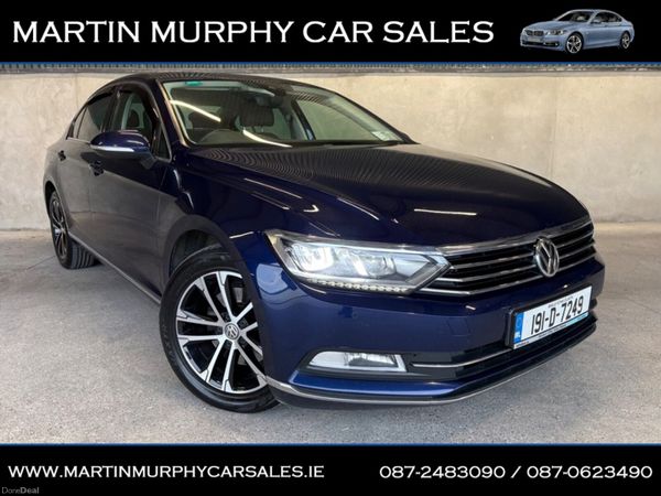 Volkswagen Passat Saloon, Diesel, 2019, Blue