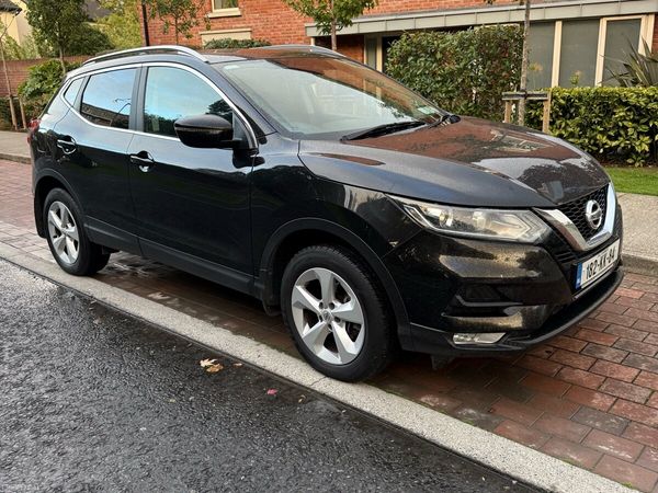 Nissan Qashqai MPV, Petrol, 2018, Black