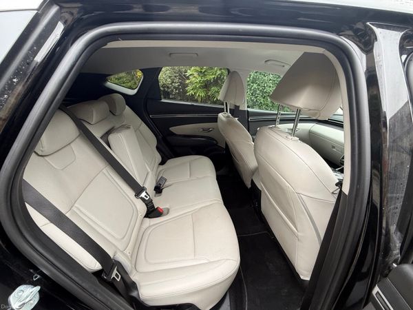 Hyundai Tucson SUV, Petrol Plug-in Hybrid, 2023, Black