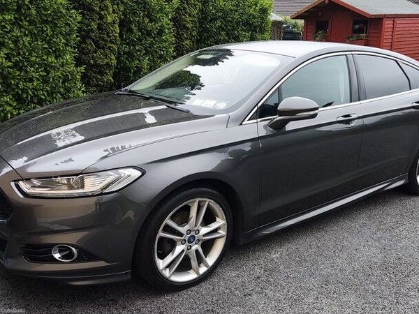 Ford Mondeo Hatchback, Diesel, 2016, Grey