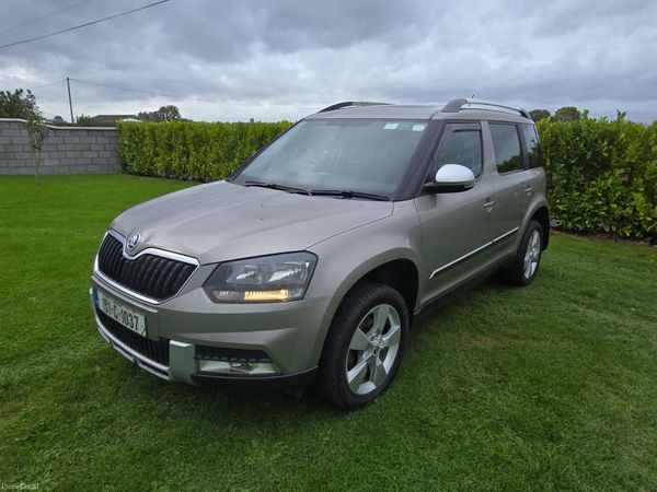 Skoda Yeti SUV, Diesel, 2015, Beige