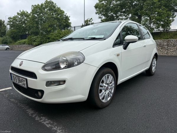 Fiat Punto Hatchback, Petrol, 2013, White