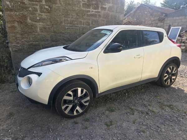 Nissan Juke SUV, Diesel, 2013, White