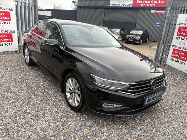 Volkswagen Passat Saloon, Diesel, 2021, Black