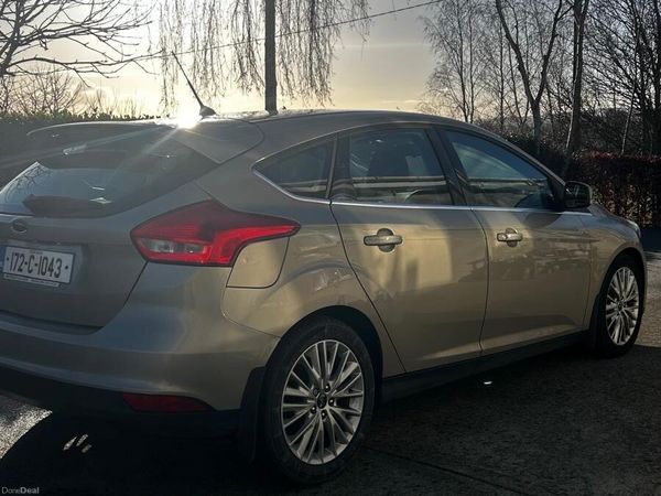 Ford Focus Hatchback, Diesel, 2017, Grey