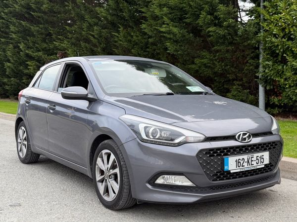 Hyundai i20 Hatchback, Petrol, 2016, Grey
