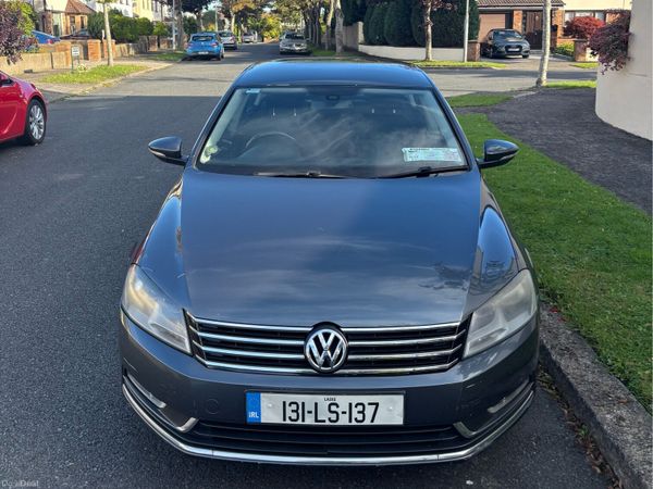 Volkswagen Passat Saloon, Diesel, 2013, Grey