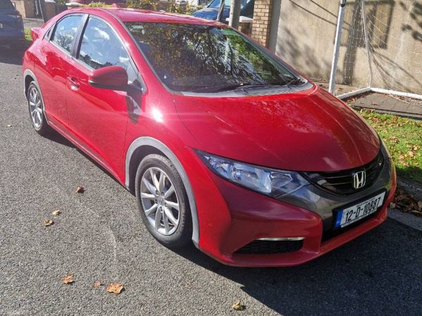 Honda Civic Hatchback, Petrol, 2012, Red