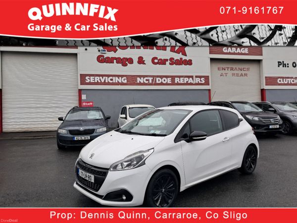 Peugeot 208 Hatchback, Petrol, 2017, White