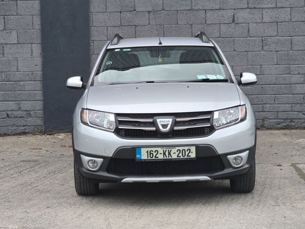 Dacia Sandero Stepway Hatchback, Diesel, 2016, Silver