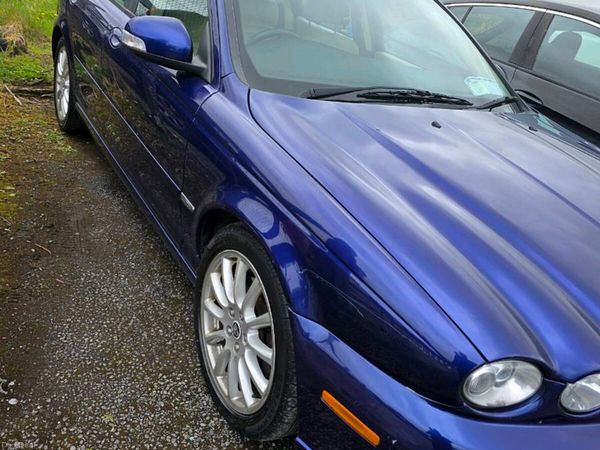 Jaguar X-Type Saloon, Diesel, 2010, Blue