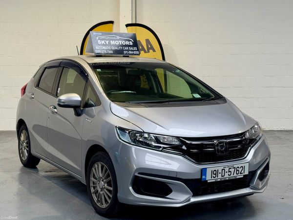 Honda Fit Hatchback, Petrol Hybrid, 2019, Silver