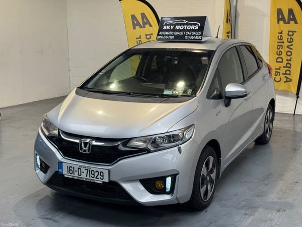 Honda Fit Hatchback, Petrol Hybrid, 2016, Silver