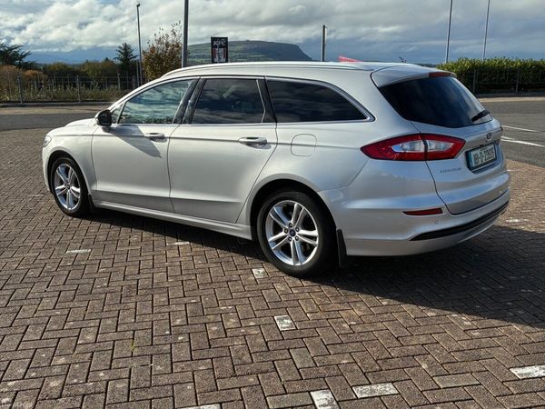 Ford Mondeo Estate, Diesel, 2018, Grey