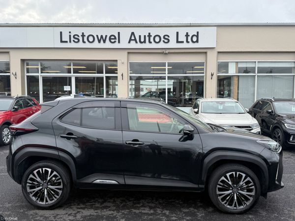 Toyota Yaris Cross SUV, Petrol Hybrid, 2022, Black