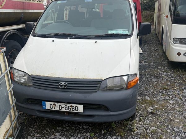 Toyota HiAce MPV, Diesel, 2007, White