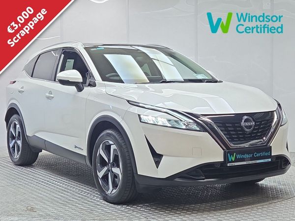 Nissan Qashqai MPV, Petrol, 2024, White
