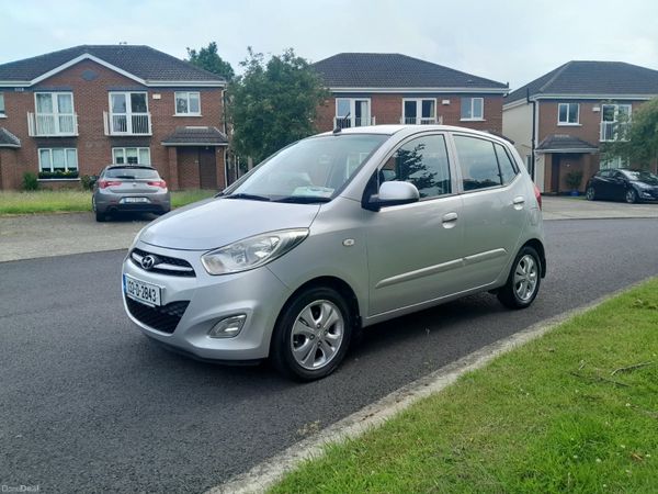 Hyundai i10 Hatchback, Petrol, 2013, Silver