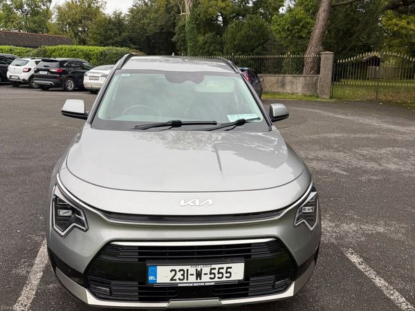 Kia Niro SUV, Petrol Hybrid, 2023, Grey