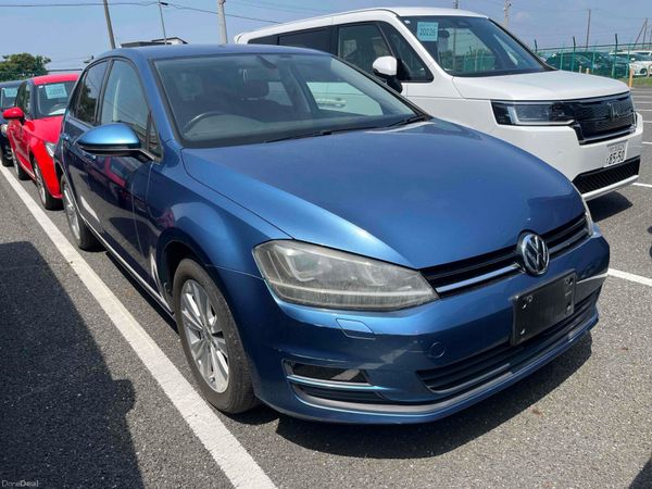 Volkswagen Golf Hatchback, Petrol, 2015, Blue