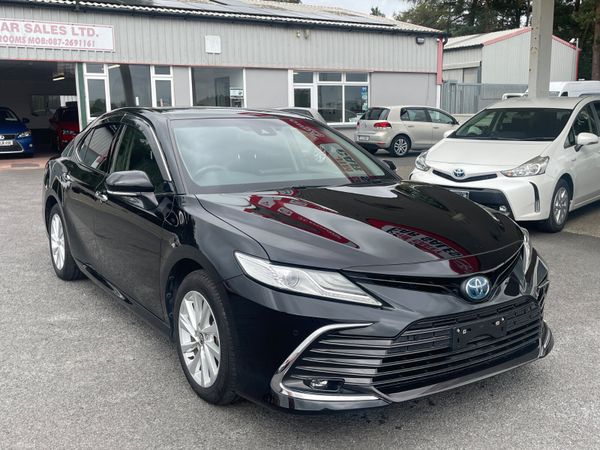 Toyota Camry Saloon, Petrol Hybrid, 2021, Black