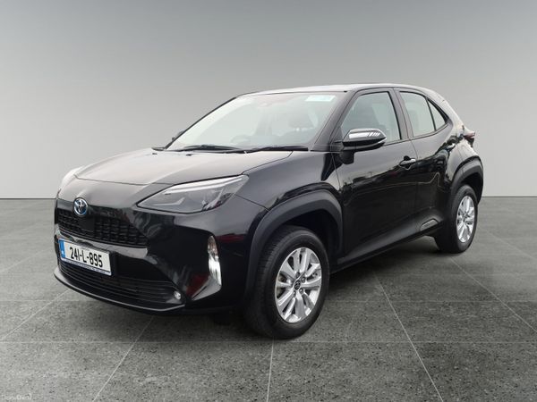 Toyota Yaris Cross Hatchback, Petrol Hybrid, 2024, Black