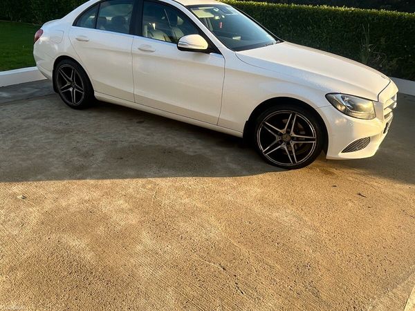 Mercedes-Benz C-Class Saloon, Diesel, 2014, White