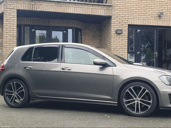 Volkswagen Golf Hatchback, Diesel, 2015, Grey