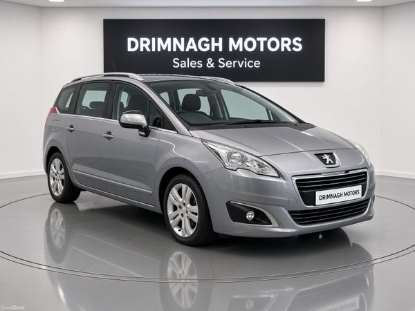 Peugeot 5008 MPV, Diesel, 2015, Grey