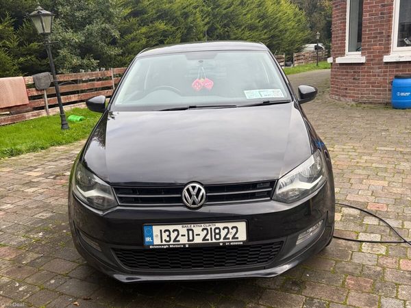 Volkswagen Polo Hatchback, Petrol, 2013, Black