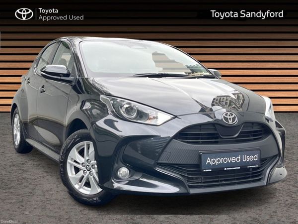 Toyota Yaris Hatchback, Petrol Hybrid, 2026, Black