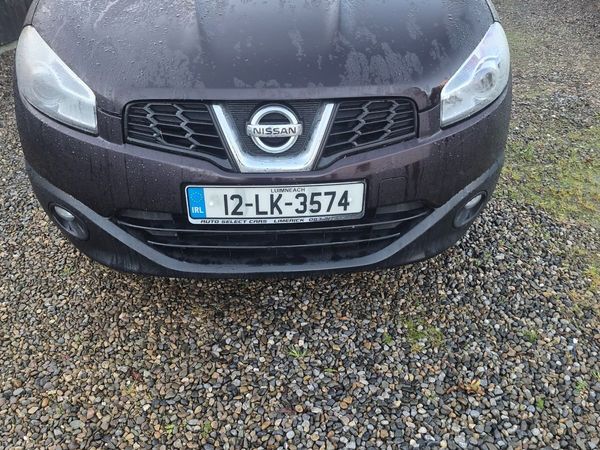 Nissan Qashqai Hatchback, Diesel, 2012, Black