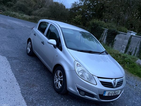 Vauxhall Corsa Hatchback, Diesel, 2010, Silver
