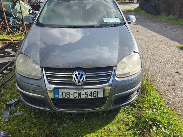 Volkswagen Jetta Saloon, Diesel, 2008, Grey