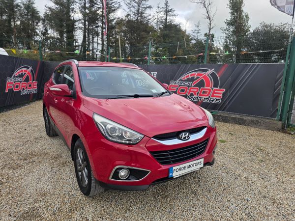 Hyundai ix35 SUV, Diesel, 2014, Red