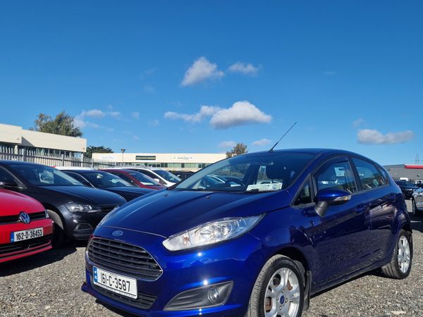 Ford Fiesta Hatchback, Petrol, 2016, Blue
